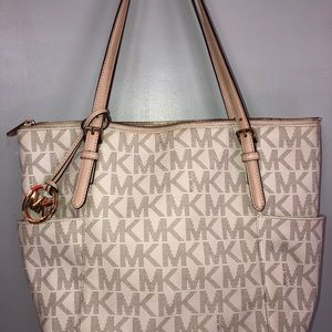 Michael Kors Tote